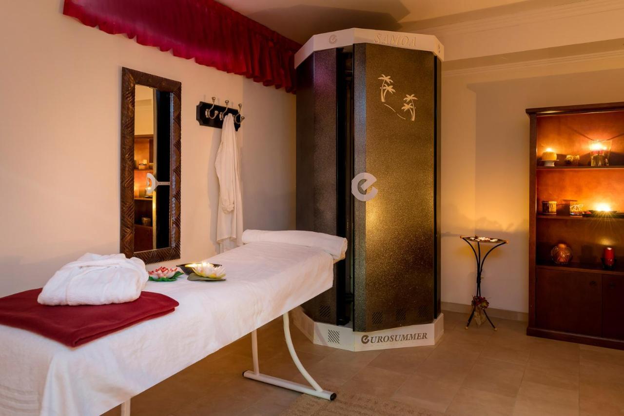 Hotel Apollo Римини Экстерьер фото
